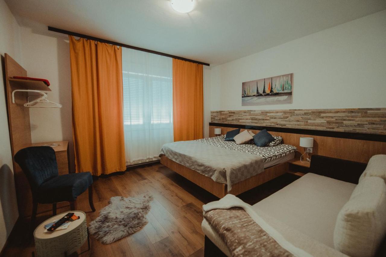 Apartman Lovric Ðakovo Exterior foto