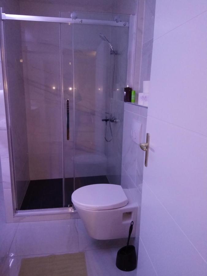 Apartman Lovric Ðakovo Exterior foto